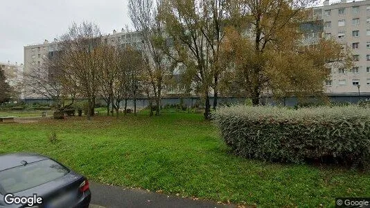 Apartments for rent in Évry - Photo from Google Street View