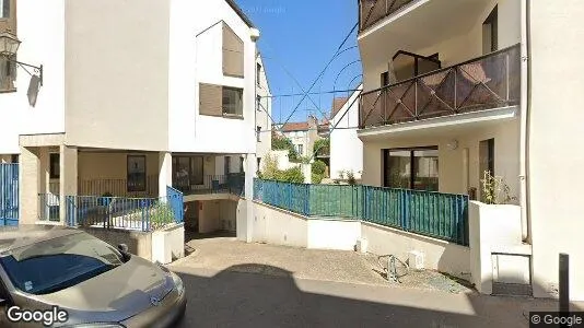 Apartments for rent in Aix-en-Provence - Photo from Google Street View