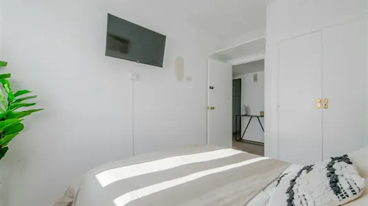 Rooms in Madrid Chamberí - photo 4