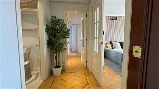 Rooms in Madrid Hortaleza - photo 8