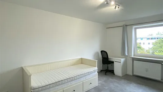 Rooms in Location is not specified - photo 1
