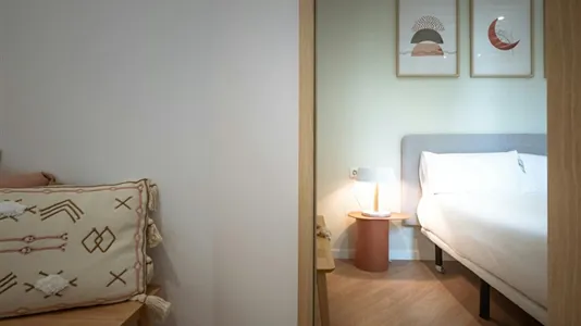 Apartments in Barcelona Eixample - photo 4