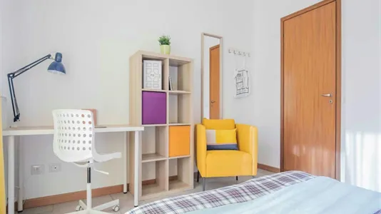 Rooms in Roma Municipio IX – EUR - photo 1