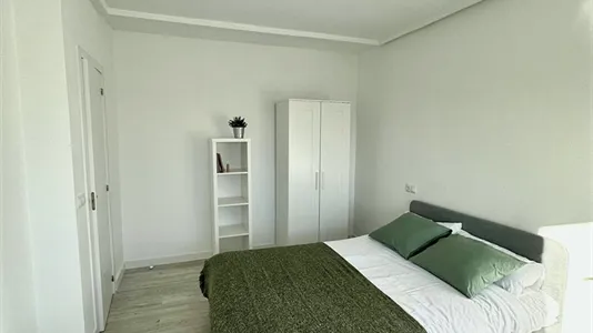 Rooms in Getafe - photo 8