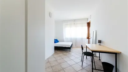 Room for rent in Milano Zona 2 - Stazione Centrale, Gorla, Turro, Greco, Crescenzago, Milan