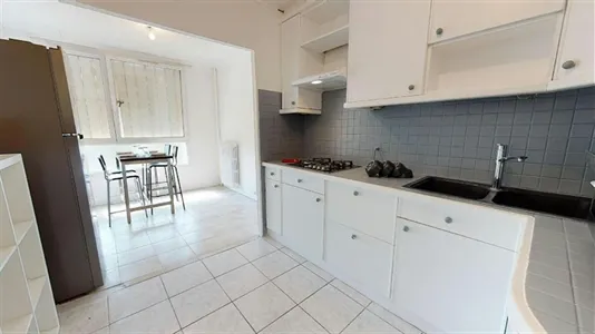 Rooms in Lyon - photo 4