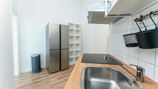 Rooms in Berlin Mitte - photo 7