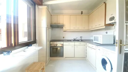 Rooms in Madrid San Blas - photo 8