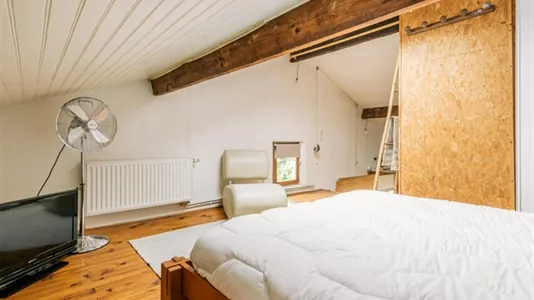 Apartments in L'Haÿ-les-Roses - photo 6