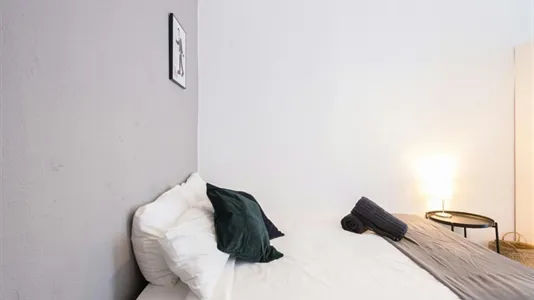 Rooms in Madrid Retiro - photo 2