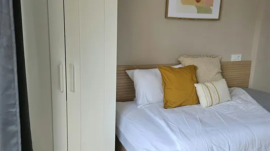 Rooms in Barcelona Sarrià-St. Gervasi - photo 9