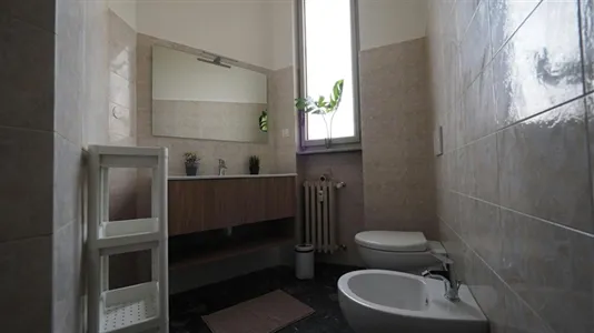 Rooms in Turin - photo 9
