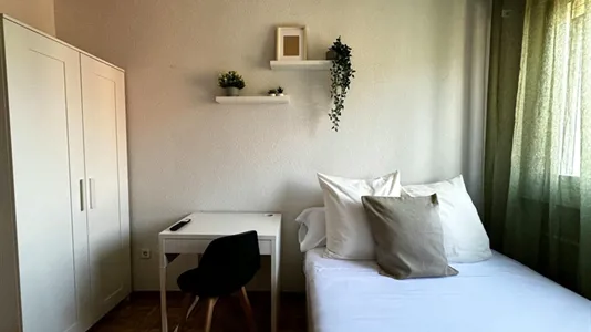 Rooms in Móstoles - photo 3