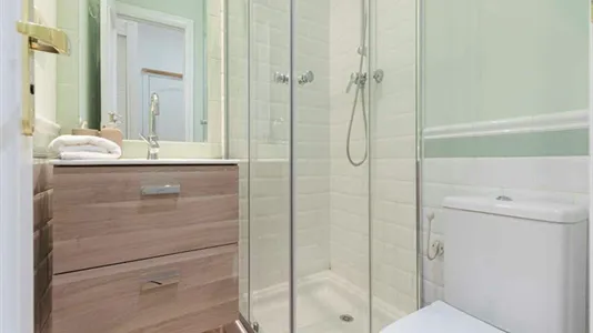 Rooms in Madrid Centro - photo 7