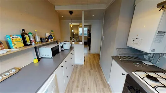 Rooms in Grenoble - photo 6