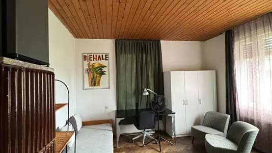 Rooms in Besnica - photo 1