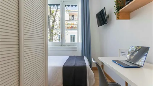 Rooms in Madrid Centro - photo 3