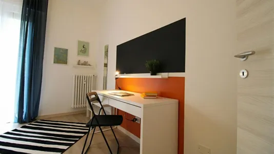 Rooms in Brescia - photo 1