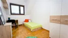 Room for rent, Warsaw, &lt;span class=&quot;blurred street&quot; onclick=&quot;ProcessAdRequest(13089220)&quot;&gt;&lt;span class=&quot;hint&quot;&gt;See streetname&lt;/span&gt;[xxxxxxxxxxxxx]&lt;/span&gt;