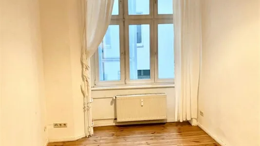 Rooms in Berlin Friedrichshain-Kreuzberg - photo 3