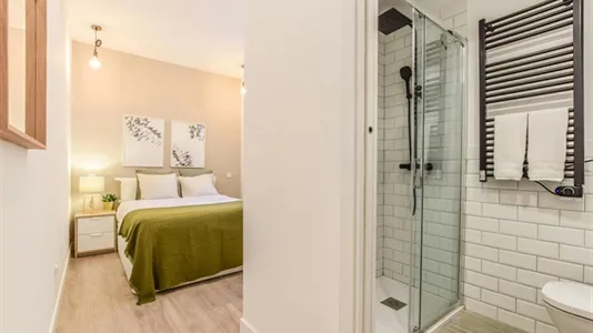 Apartments in Madrid Centro - photo 2
