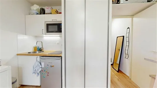 Apartments in Lyon - photo 6