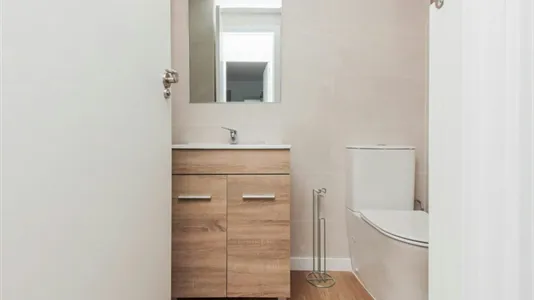 Rooms in Reus - photo 7