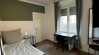 Room for rent in Frankfurt (region)