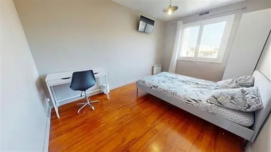 Rooms in Lyon - photo 8