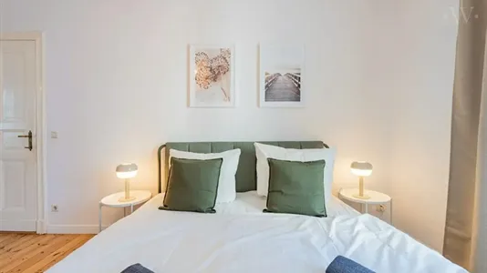 Apartments in Berlin Mitte - photo 1