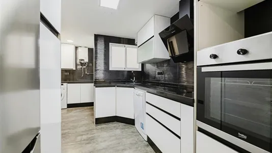 Apartments in Burjassot - photo 6