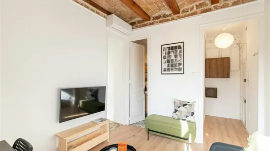 Apartments in Barcelona Les Corts - photo 9