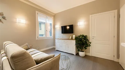 Apartments in Florence - photo 4