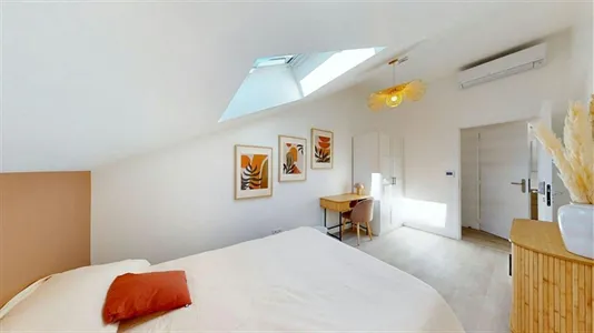Rooms in Lyon - photo 3
