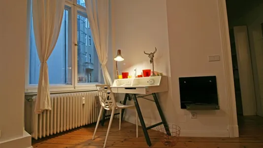 Apartments in Berlin Charlottenburg-Wilmersdorf - photo 6