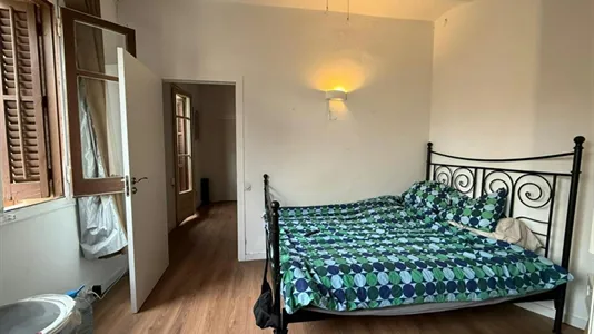 Rooms in Barcelona Sants-Montjuïc - photo 5