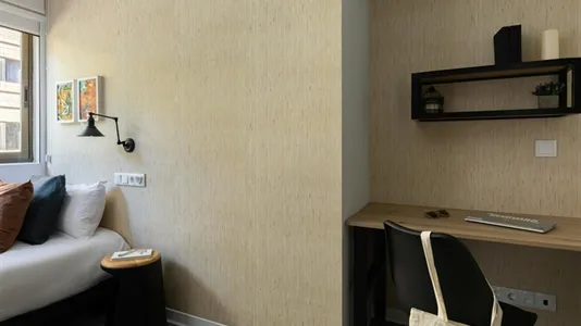 Apartments in Valencia Algirós - photo 6