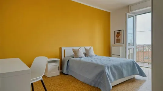 Rooms in Milano Zona 6 - Barona, Lorenteggio - photo 1