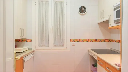 Rooms in Madrid Salamanca - photo 8