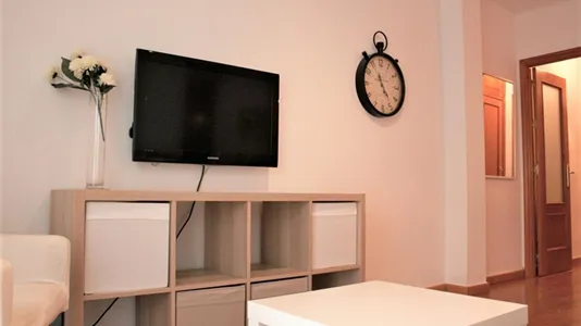 Rooms in El Fontanal - photo 8