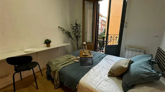 Rooms in Madrid Retiro - photo 5