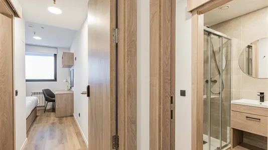 Rooms in Santander - photo 9
