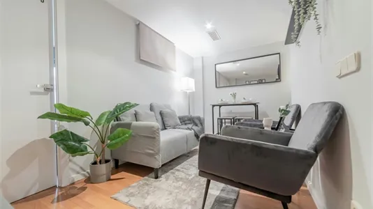 Rooms in Barcelona Gràcia - photo 9