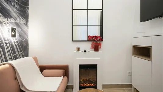 Apartments in Madrid Chamberí - photo 8