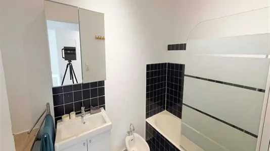 Rooms in Lyon - photo 9