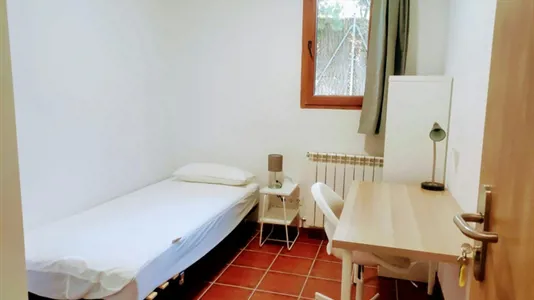 Rooms in Cerdanyola del Vallès - photo 1