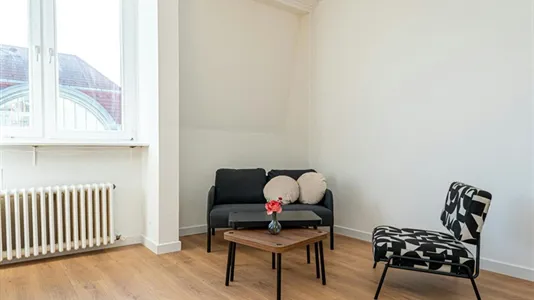 Rooms in Berlin Charlottenburg-Wilmersdorf - photo 3