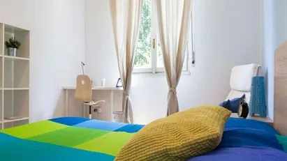 Room for rent in Milano Zona 6 - Barona, Lorenteggio, Milan