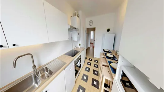 Rooms in Lyon - photo 7