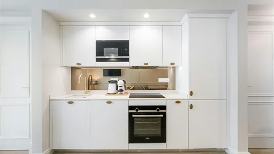 Apartments in Location is not specified - photo 5